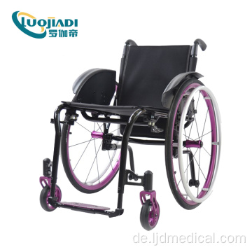 Leichter klappbarer manueller Rollstuhl aus Stahl, der sich leicht bewegen lässt